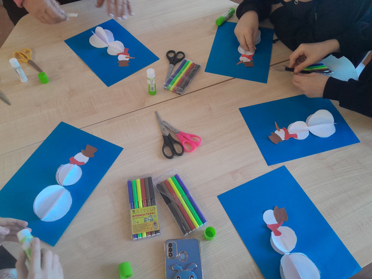 Час весёлых затей «Что за чудо — снеговик» Час весёлых затей «Что за чудо — снеговик»