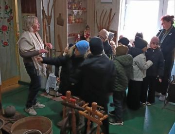 Музей села Осипенко открыл двери в прошлое для первоклассников