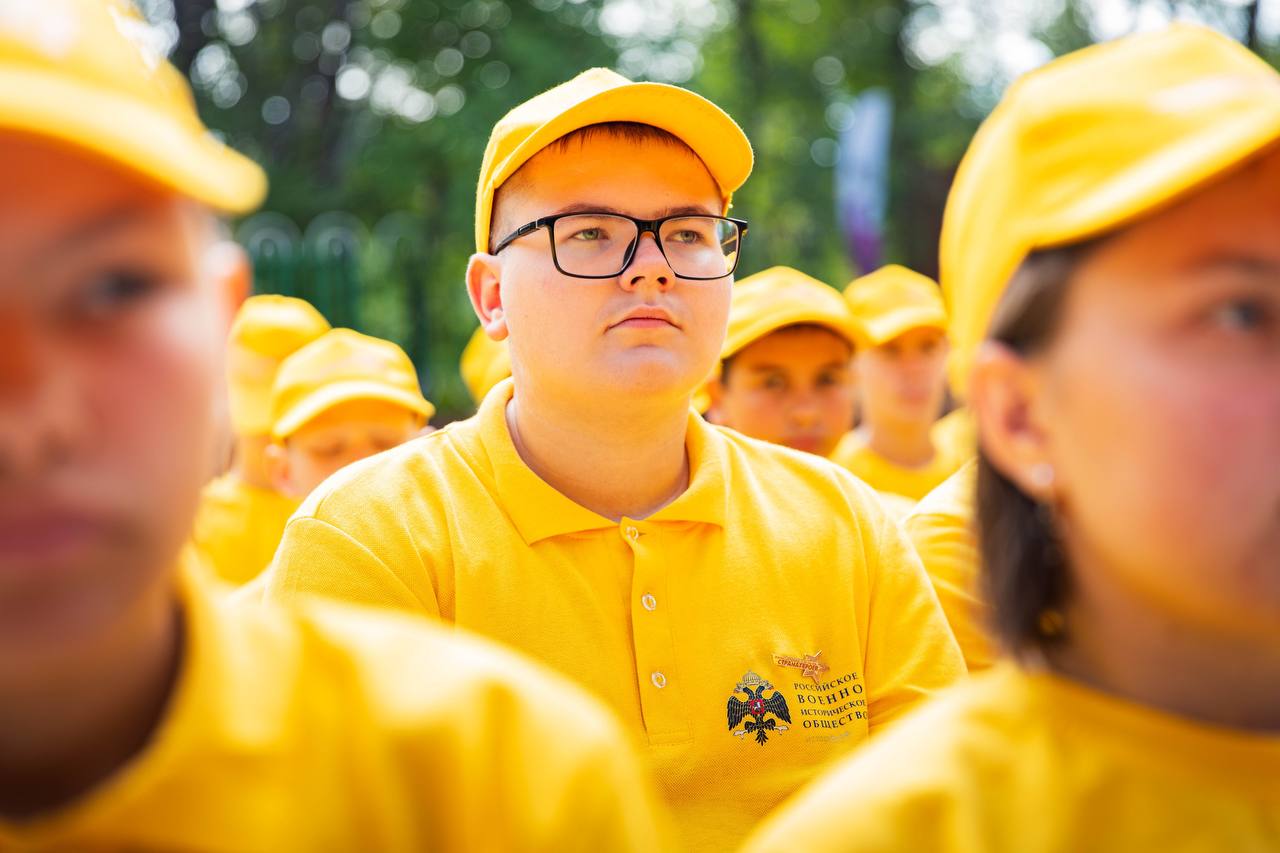 Идет прием заявок во Всероссийский военно-исторический лагерь «Страна Героев» Идет прием заявок во Всероссийский военно-исторический лагерь «Страна Героев»