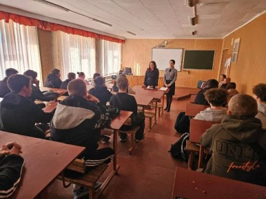 Сотрудники Бердянского филиала УИИ и ОПДН провели «День профилактики» для школьников