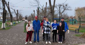 Субботник в Луначарском: Вместе создаем чистоту и красоту!