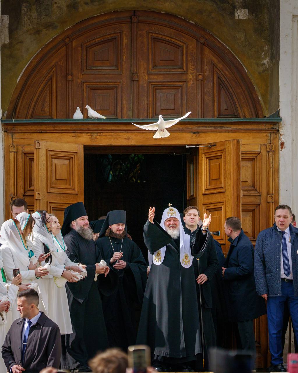 #Слово_Священноигумена. Покуда будет сохраняться наша вера в то, что Покров Пречистой Богоматери над страной нашей, Россия будет непобедима