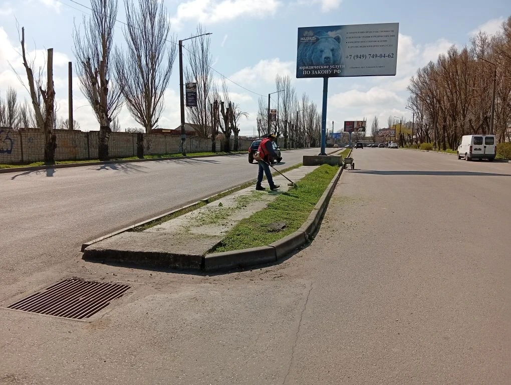 Не только уборка…. Помимо уборки города сотрудники МБУ "Благоустройство Не только уборка…. Помимо уборки города сотрудники МБУ "Благоустройство