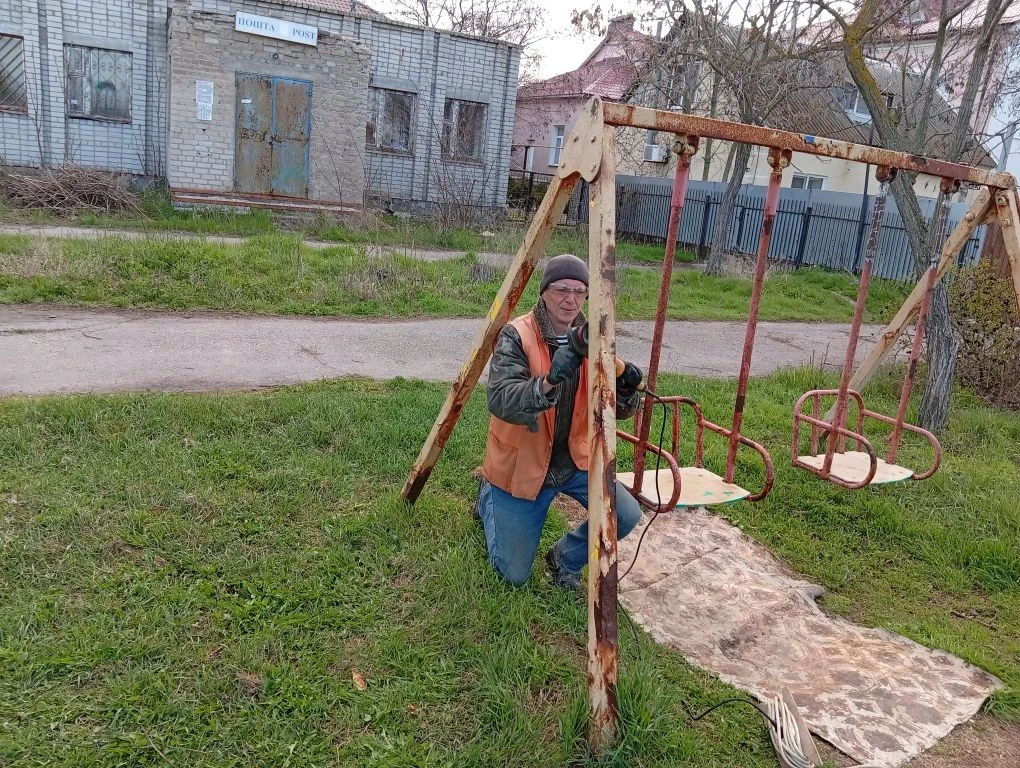 Не только уборка…. Помимо уборки города сотрудники МБУ "Благоустройство Не только уборка…. Помимо уборки города сотрудники МБУ "Благоустройство