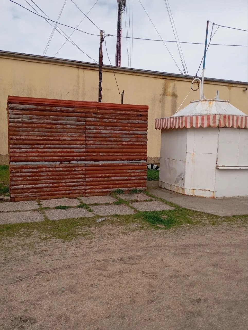 В Бердянске проводится проверка законности размещения НТО в районе Лиски В Бердянске проводится проверка законности размещения НТО в районе Лиски