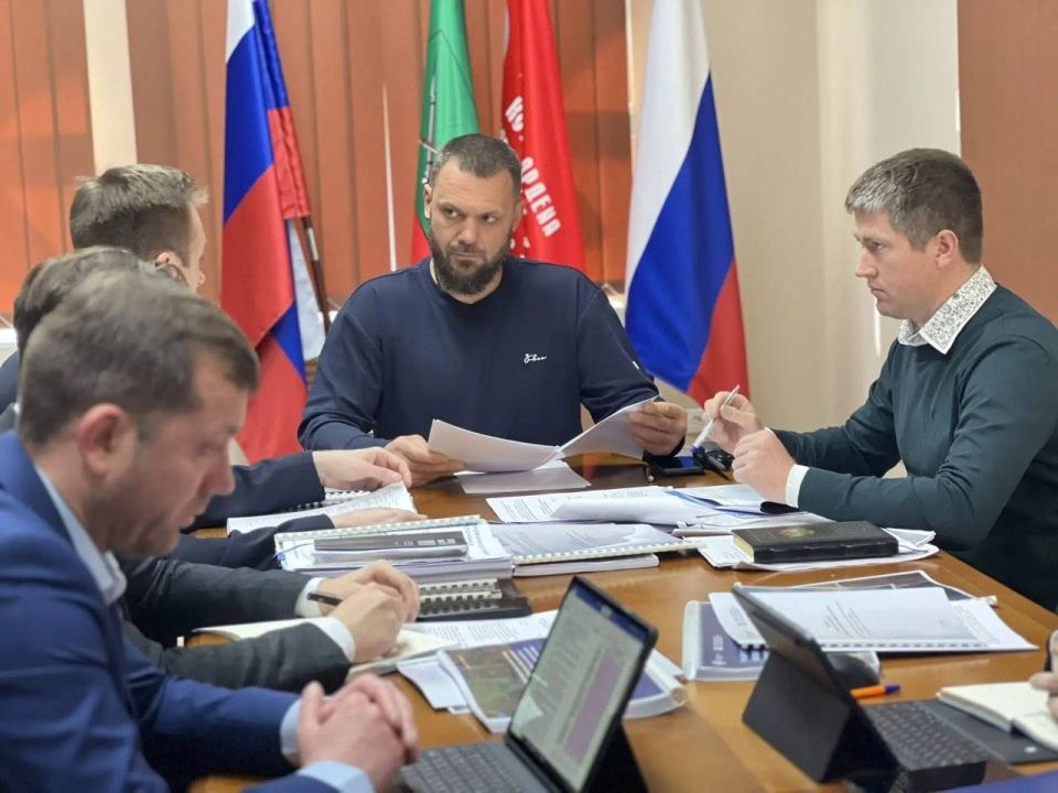 Проект планировки в селе Луначарском обсудили на совещании с ЕИПП в Бердянске Проект планировки в селе Луначарском обсудили на совещании с ЕИПП в Бердянске