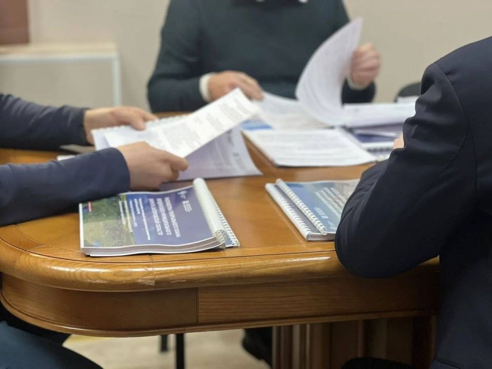 Проект планировки в селе Луначарском обсудили на совещании с ЕИПП в Бердянске Проект планировки в селе Луначарском обсудили на совещании с ЕИПП в Бердянске