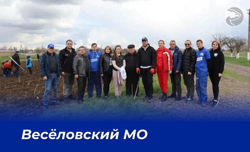 Единая Россия продолжает проводить субботники в муниципалитетах Запорожской области к празднованию памятных дат Единая Россия продолжает проводить субботники в муниципалитетах Запорожской области к празднованию памятных дат