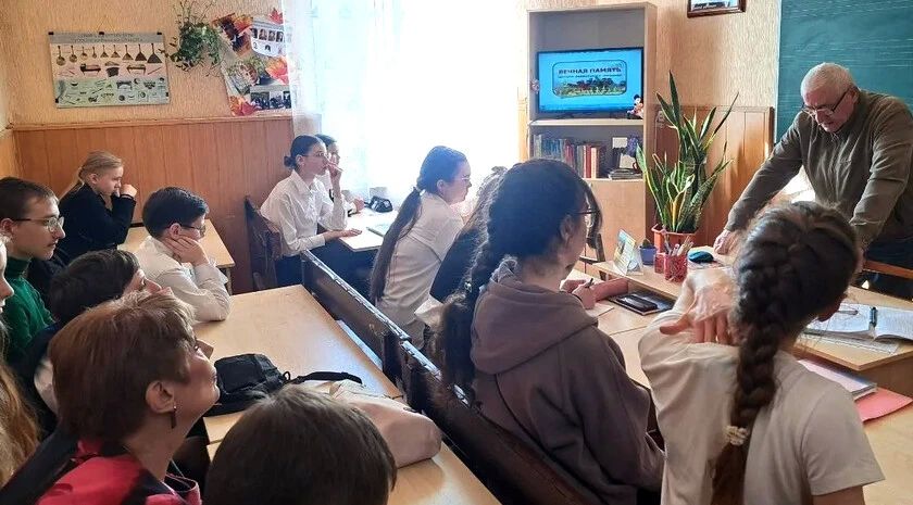 Школьникам Бердянска рассказали о геноциде в годы Великой Отечественной войны