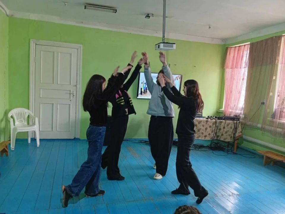 Международный день танца в Новотроицком Международный день танца в Новотроицком