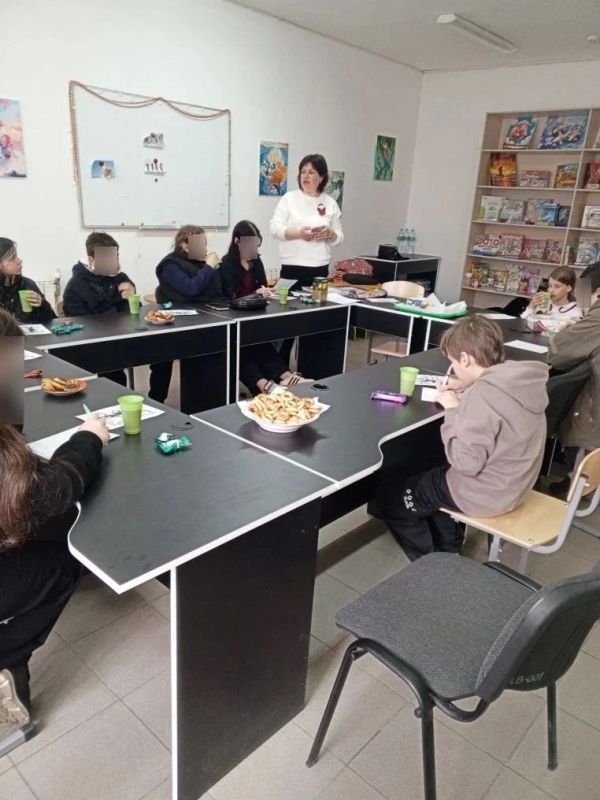 05.05.2026 г. в ГБУ «Комплексный центр социального обслуживания населения» Министерства труда и социальной политики Запорожской области в рамках межведомственного взаимодействия в отделении социальной помощи семьям с детьми... 05.05.2026 г. в ГБУ «Комплексный центр социального обслуживания населения» Министерства труда и социальной политики Запорожской области в рамках межведомственного взаимодействия в отделении социальной помощи семьям с детьми...