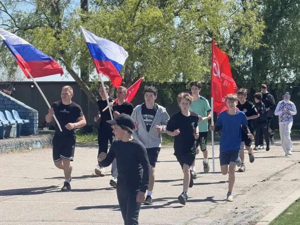 В Бердянске состоялся патриотический забег «1418», приуроченный к Дню Победы В Бердянске состоялся патриотический забег «1418», приуроченный к Дню Победы