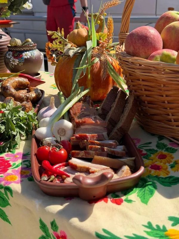 В Бердянске прошёл фестиваль русской кухни В Бердянске прошёл фестиваль русской кухни