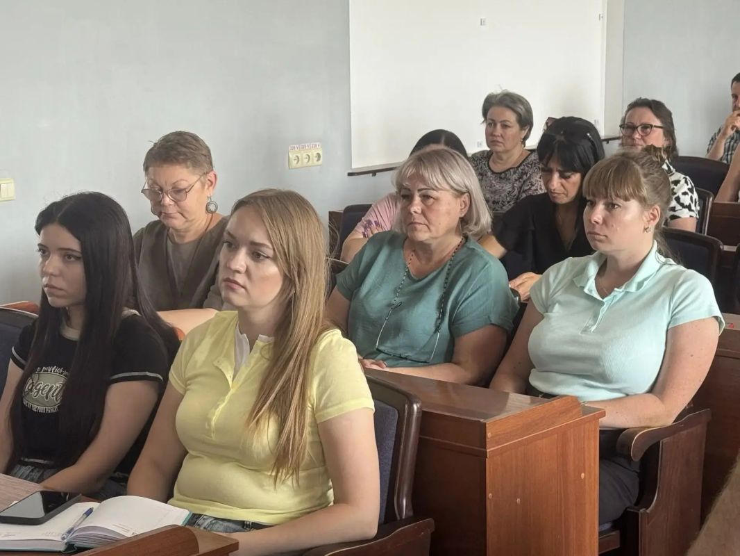 Как управлять стрессом?. Способность человека к адаптации не безгранична, а способность человечества эволюционировать бесконечна Как управлять стрессом?. Способность человека к адаптации не безгранична, а способность человечества эволюционировать бесконечна