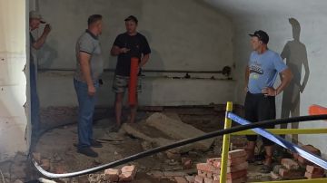 Инспекционный выезд в Дом культуры села Дмитровка: ремонтные работы близятся к завершению