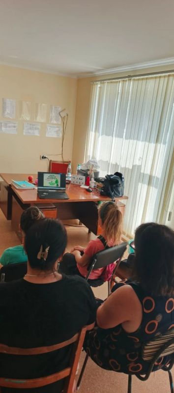 Профилактическая онлайнпрограмма «Знать, чтобы не отступить» прошла в ДК села Андровка Профилактическая онлайнпрограмма «Знать, чтобы не отступить» прошла в ДК села Андровка