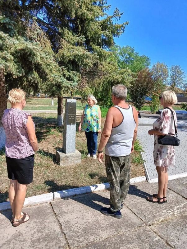 В день образования села Осипенко в местном музее состоялась экскурсия «Новоспасовка В день образования села Осипенко в местном музее состоялась экскурсия «Новоспасовка