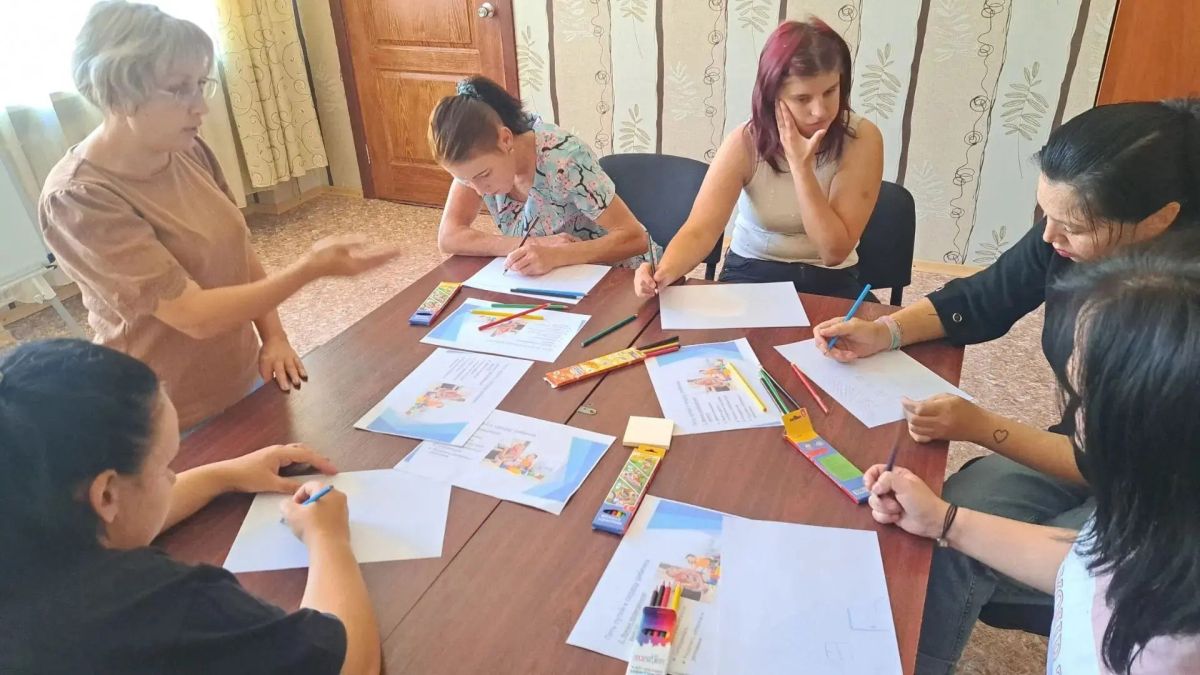 В ГБУ "Комплексный центр социального обслуживания населения" Министерства труда и социальной политики Запорожской области в отделении помощи матерям с детьми до 3-х лет обособленного подразделения г. Бердянск психолог в... В ГБУ "Комплексный центр социального обслуживания населения" Министерства труда и социальной политики Запорожской области в отделении помощи матерям с детьми до 3-х лет обособленного подразделения г. Бердянск психолог в...