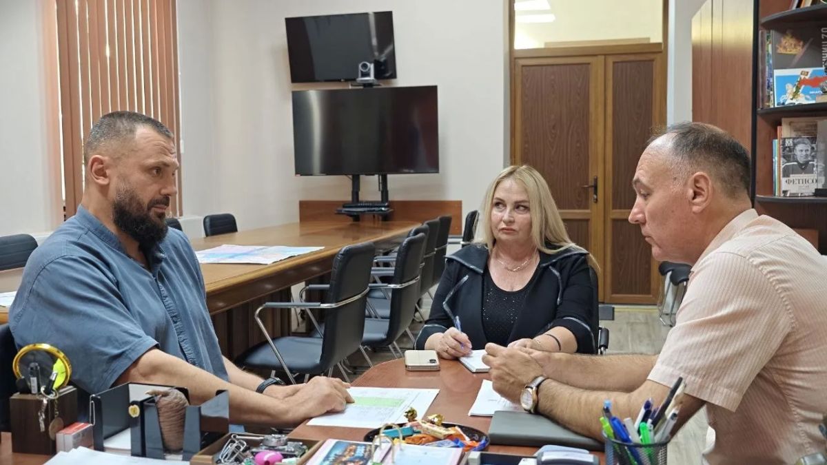 Замминистра труда и соцполитики области посетил Бердянский муниципальный округ Замминистра труда и соцполитики области посетил Бердянский муниципальный округ
