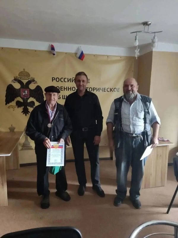 В Бердянске прошёл шахматный блиц-турнир В Бердянске прошёл шахматный блиц-турнир