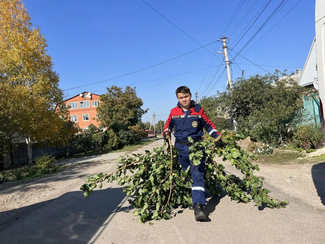 Добровольцы Запорожского РО ВСКС помогли жительнице Бердянска Добровольцы Запорожского РО ВСКС помогли жительнице Бердянска